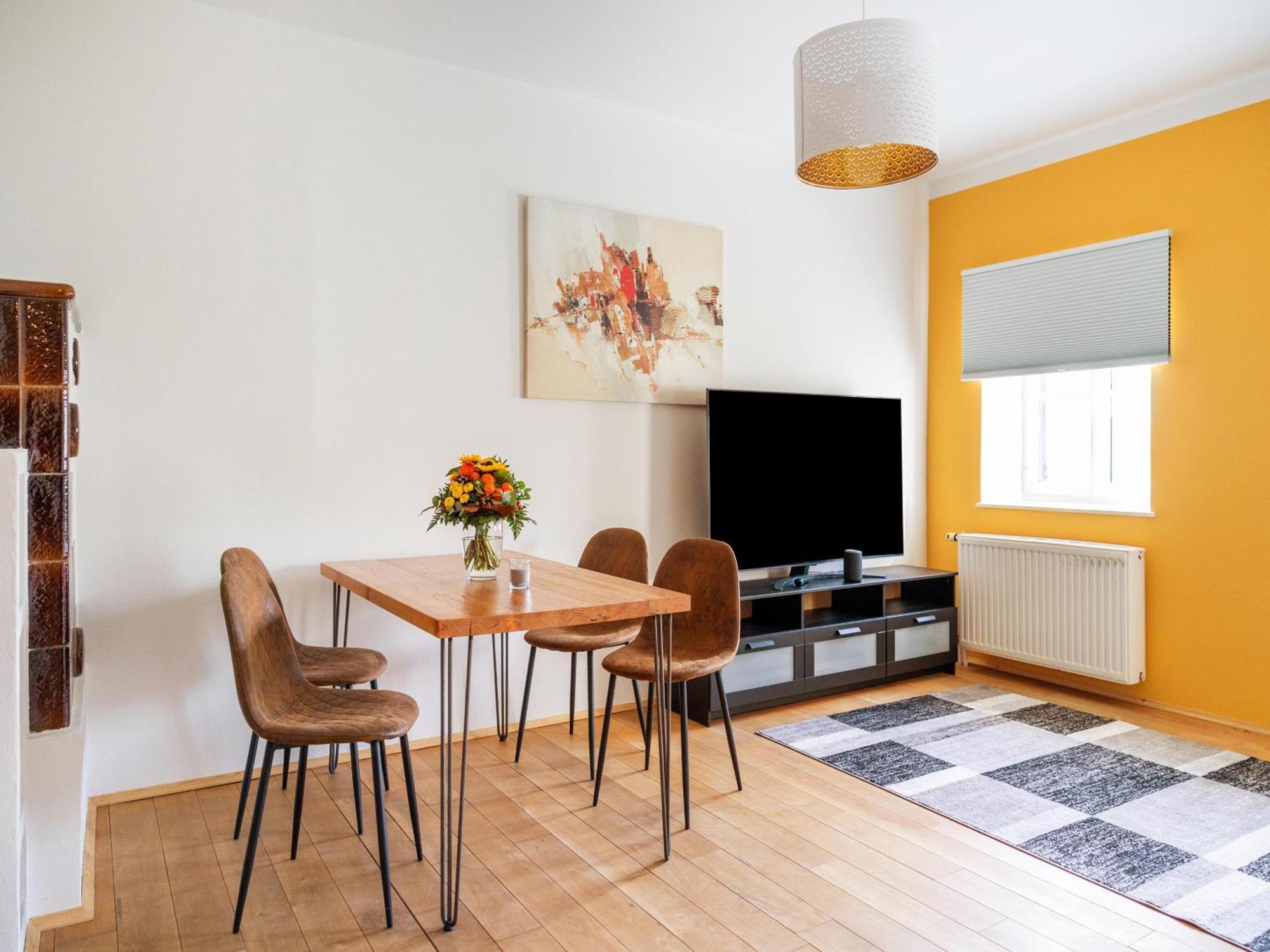Ferienwohnungen Und Appartements Im Idyllischen Vierkanthof, Gruppenurlaube Лойперсдорф бай Фюрстенфелд Екстериор снимка